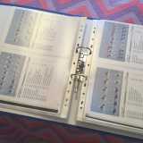 Le informazioni sui modelli e sui prezzi sono contenute in una serie di cataloghi e libri, che il 38enne conserva ordinatamente sulla sua scrivania
